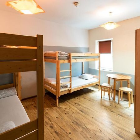 Jopi Hostel Katowice Centrum Buitenkant foto
